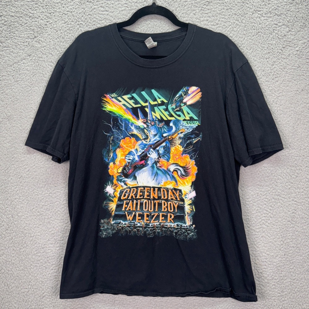 Hella Mega Tour 2021 TShirt Mens XL Black Green Day Fall Out Boy Weezer Band Tee - Picture 1 of 11